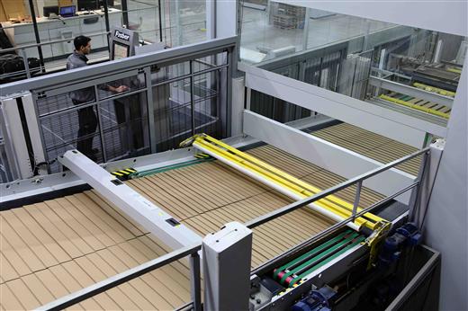 Terminal 400 DownStacker (TR4)